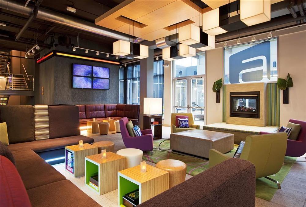 Aloft Chicago O'Hare Hotel Rosemont Interior photo