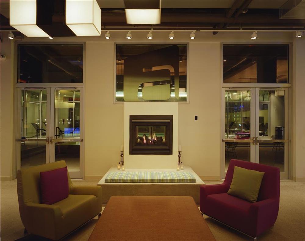 Aloft Chicago O'Hare Hotel Rosemont Interior photo
