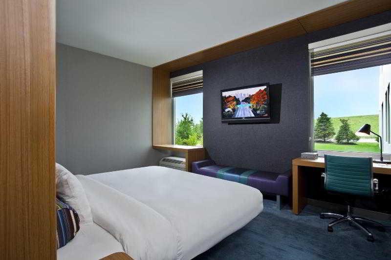 Aloft Chicago O'Hare Hotel Rosemont Exterior photo